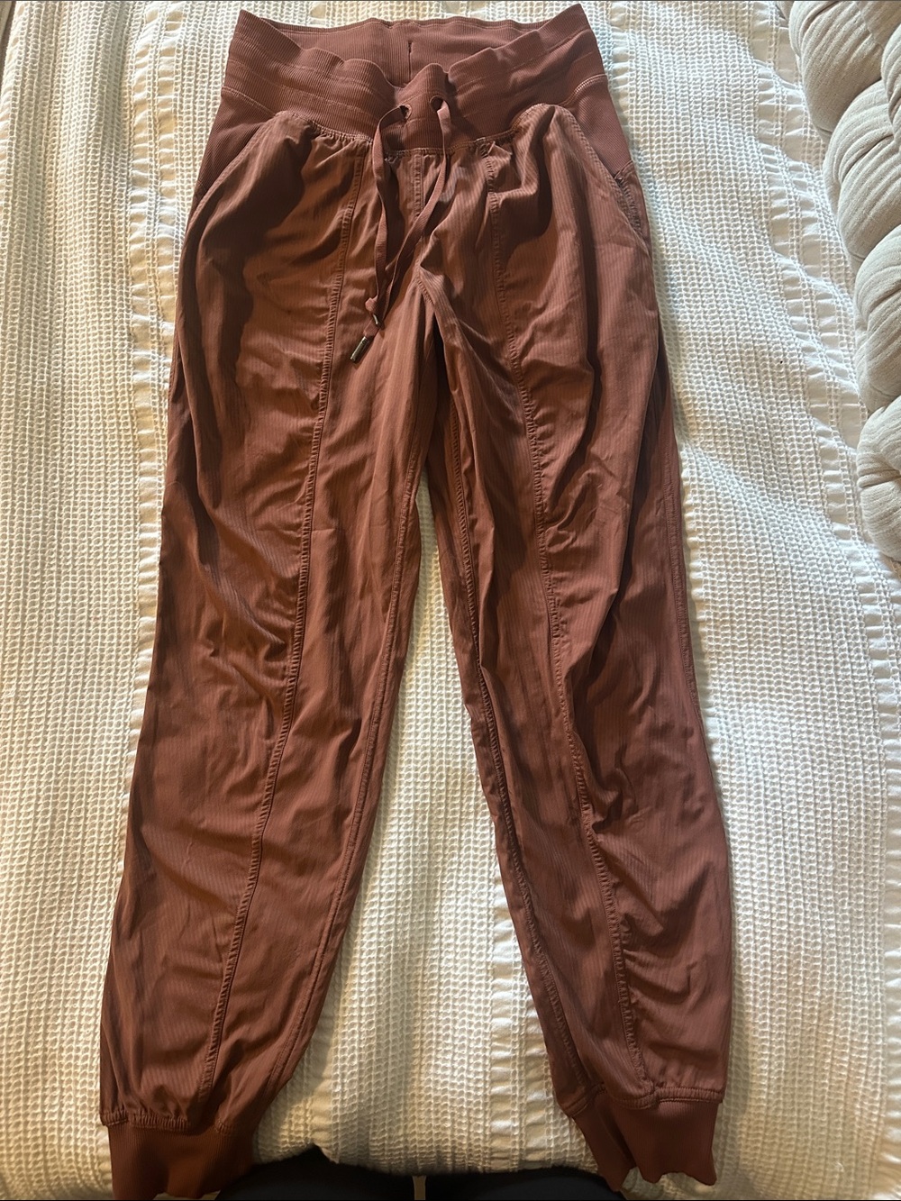 Women’s lululemon dance studio Jogger Pants